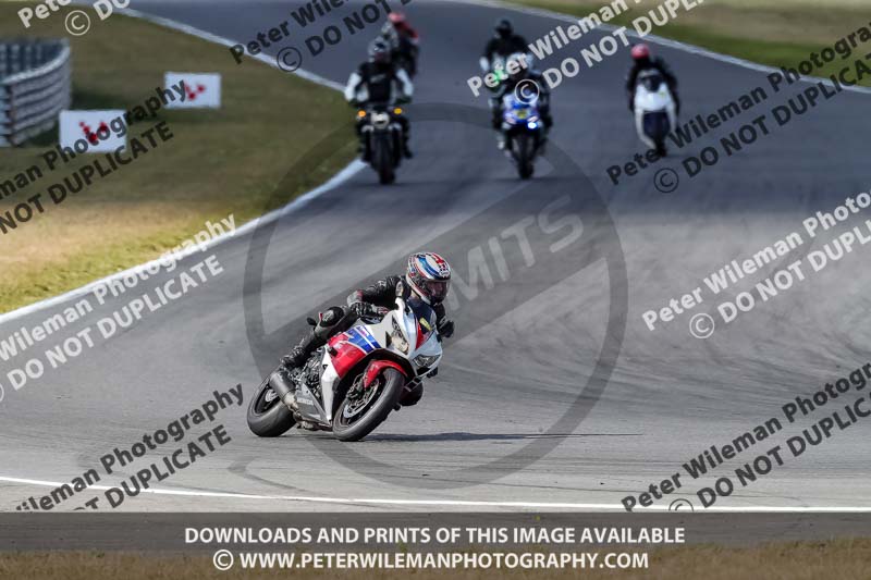 enduro digital images;event digital images;eventdigitalimages;no limits trackdays;peter wileman photography;racing digital images;snetterton;snetterton no limits trackday;snetterton photographs;snetterton trackday photographs;trackday digital images;trackday photos